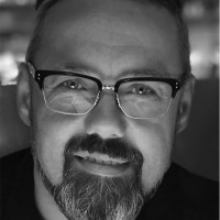 Laurence Tunnicliffe