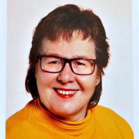 Susann Miller