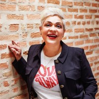 Elizabeth Castanola