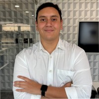 Bryan López