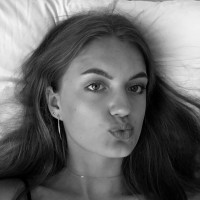 Anna Galvin