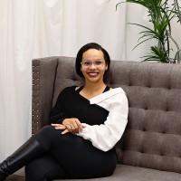 Natherine Leger