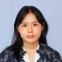 Putri Adelia