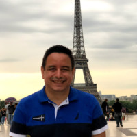 Mauricio flores