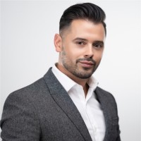 Ricky Llanes, Cmca®, Ams®
