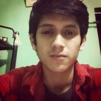 Larry Tena Contreras