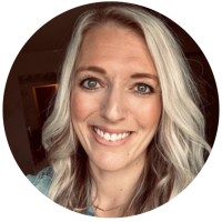 Mckenzie Foster, Phr®