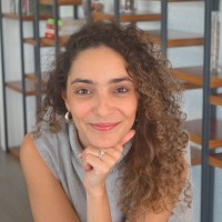 Maria Eduarda Calado