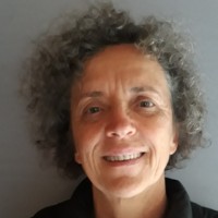 Isabelle V.