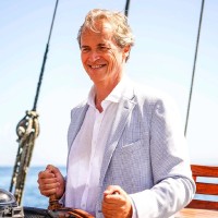 Nicolas Olivaux, MRICS