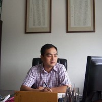 李正斌
