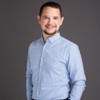 Yuriy N.