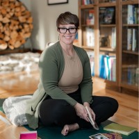 Anna R. Gries, LPC, LCMHC