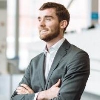 Tom Stevens, Mba