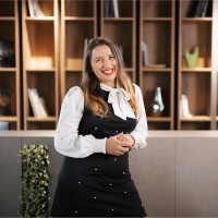 Alexandra Burz