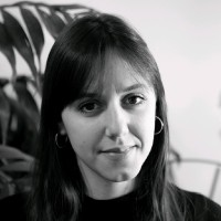 Laura Flores Izquierdo