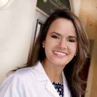 Paula Mendez M