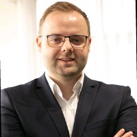 Dzenan Usanovic
