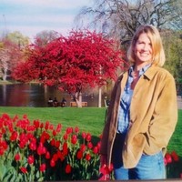 Beth Carlson