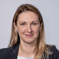 Olesya Farrell, Mcips