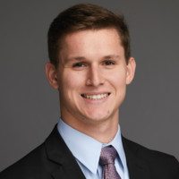 Miles Elliott, Eit