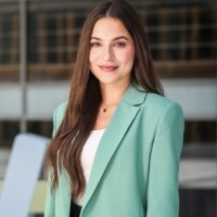 Viktoria B.