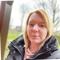 Stefanie Wecker