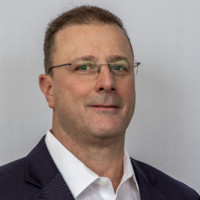 Gary Greaves
