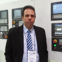 MOISÉS MANZINI