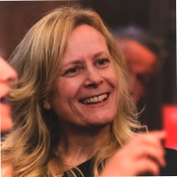 Lesley Barker (Nè Ball)