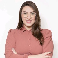 Larissa Pires Estofalete