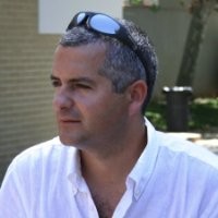 Carlos Leal