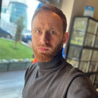 Turuncu Savaş Akgün