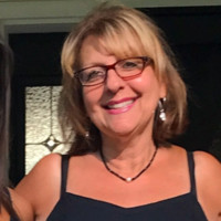 Ruth Dumas