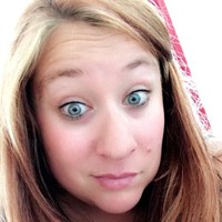 Lindsay DeYoung