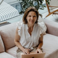 Tanya Van Esveld