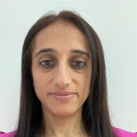 Dr Lila Varsani