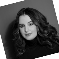 Noémi Szuromi