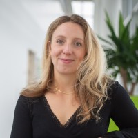 Sarah Holmes