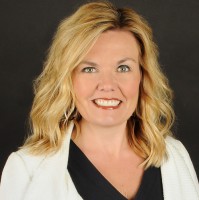 Kelly Buscher Sells Np Dodge Real Estate