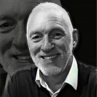Richard Nijssen - James