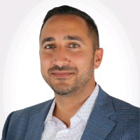 Daniel Karbouzian