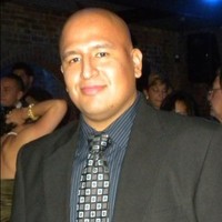 Larry Flores