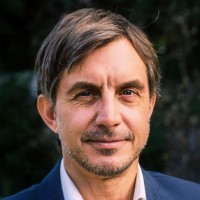 Mauricio Vega