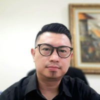 Robert Saputra
