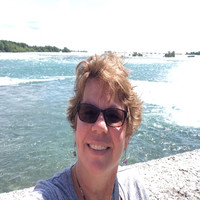 Teresa Crowe