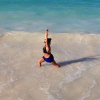 Stefanie Haglund-Yoga