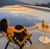 李静仪