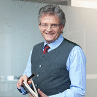 Dr. Andreas Insam