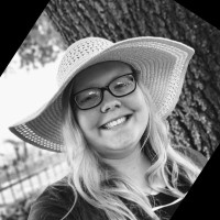 Kristina Hollenbeck, Mba